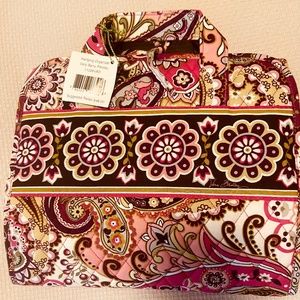 Vera Bradley Hanging Organizer